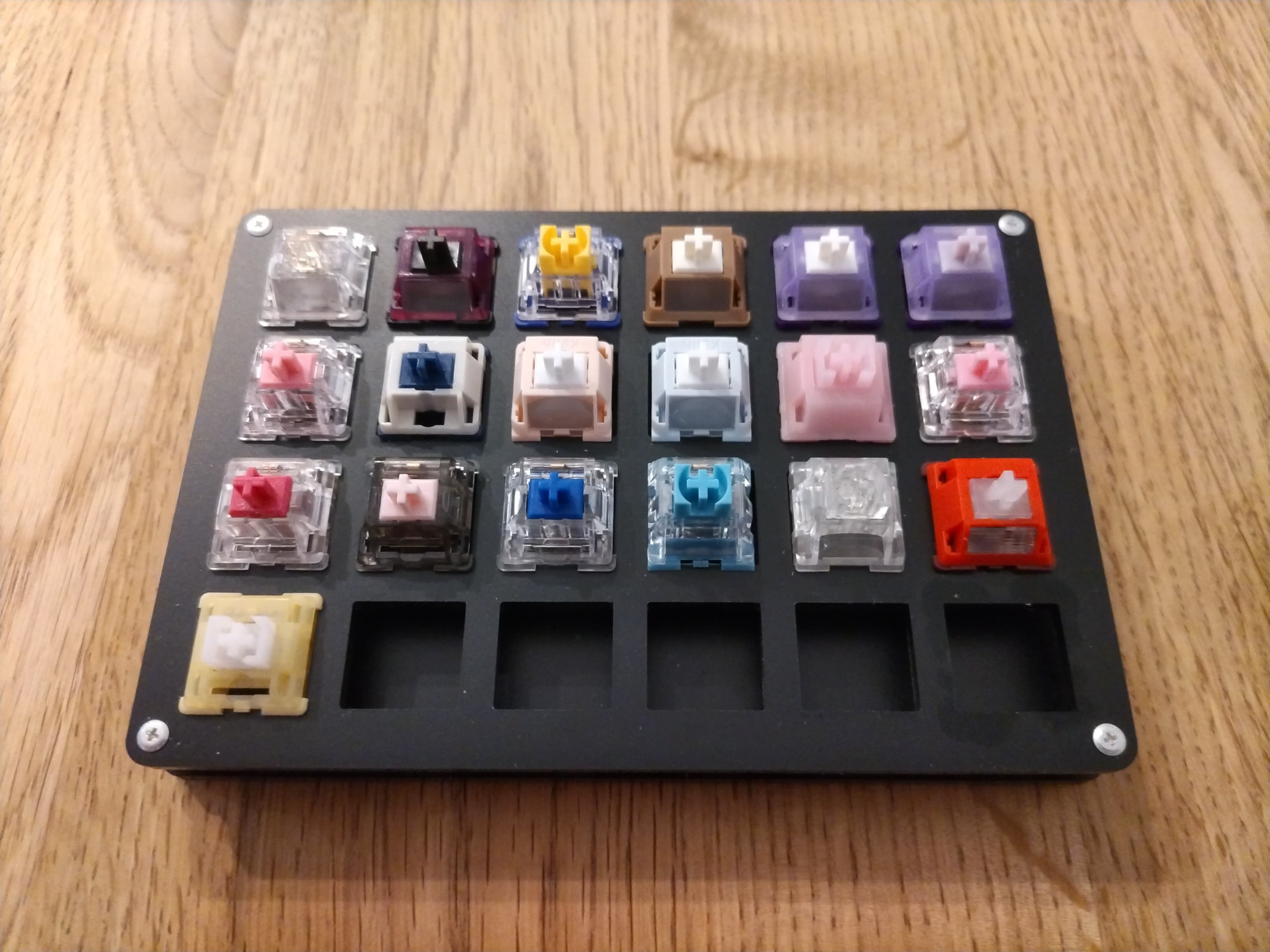 アクリルキーテスター台